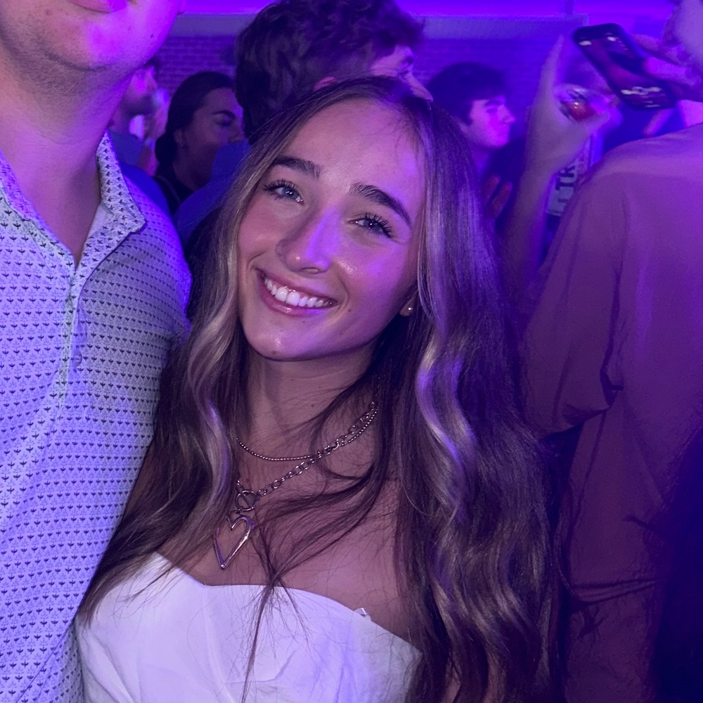 Meet your Posher, Ansley